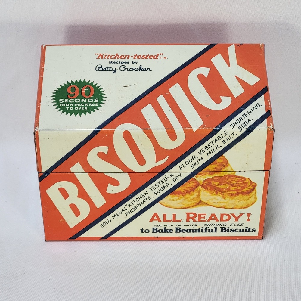 Vintage Bisquick Betty Crocker Recipe Tin Box with Blank Cards and Sleeves
